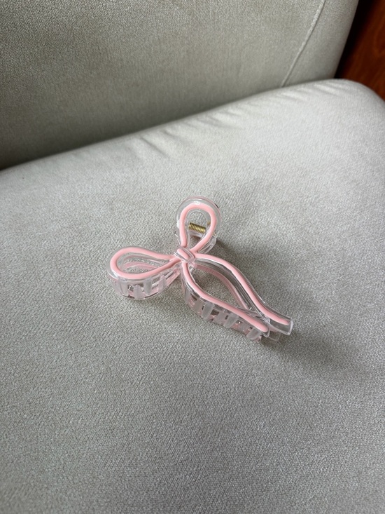 Anthropologie Accessories - Pink Bow Claw Clip Anthropologie